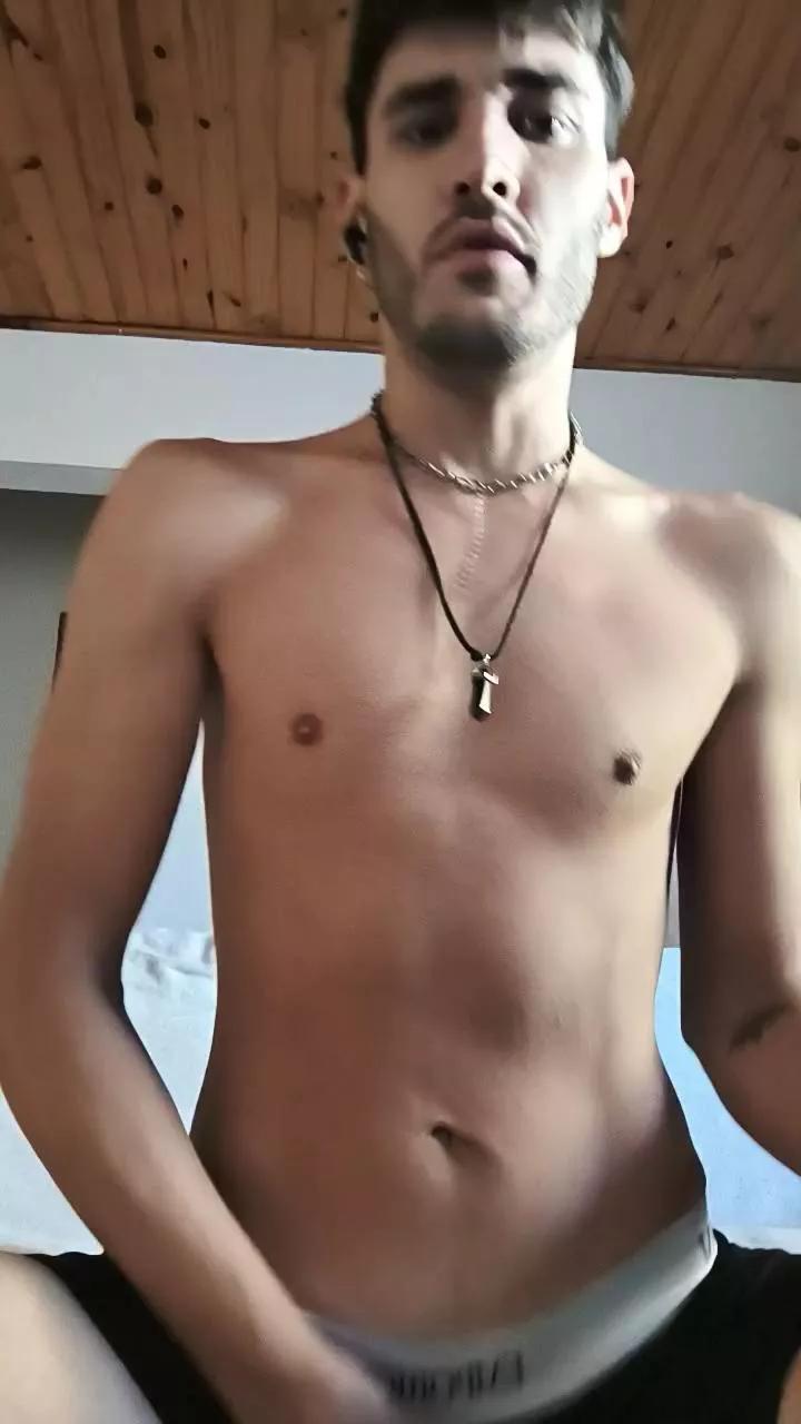 Thomyfpe on Cam4 