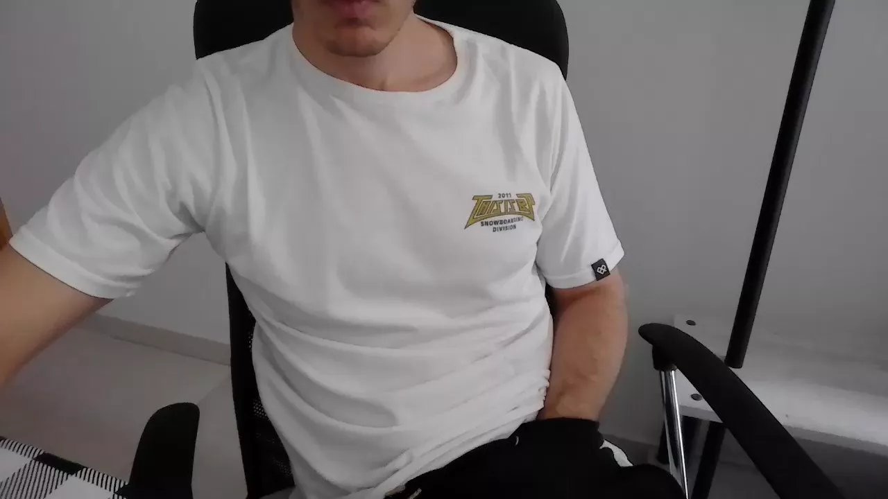 Offline tincho1222 on Cam4