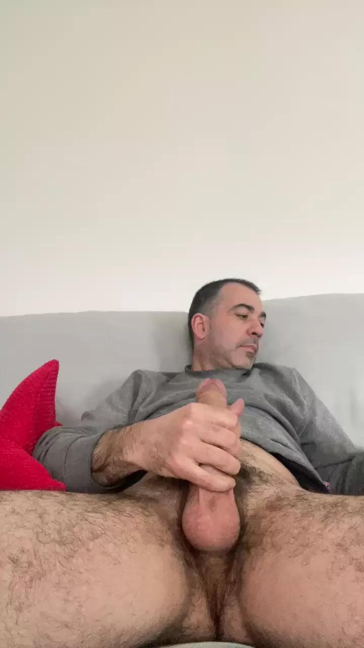 tonino801 on Cam4 