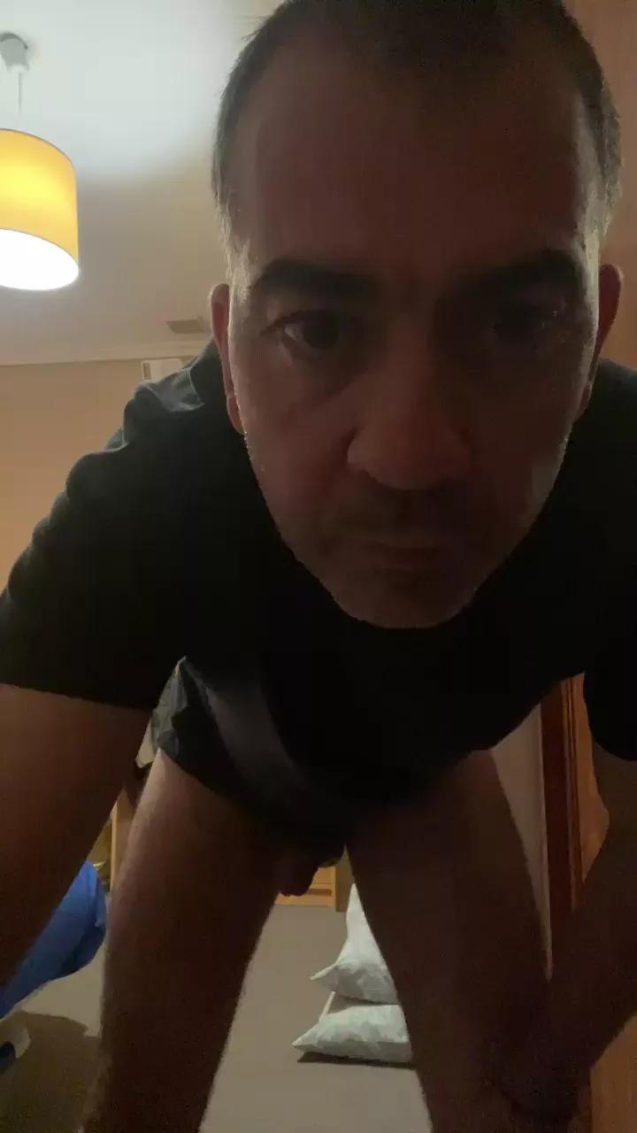 tonino801 on Cam4 