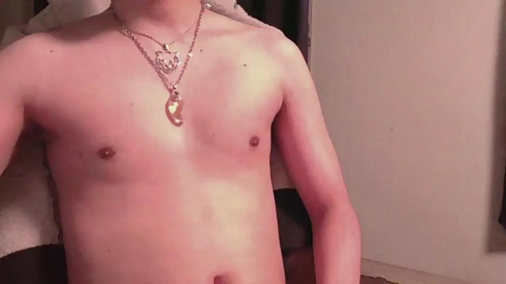 toramaruuuu on Cam4 