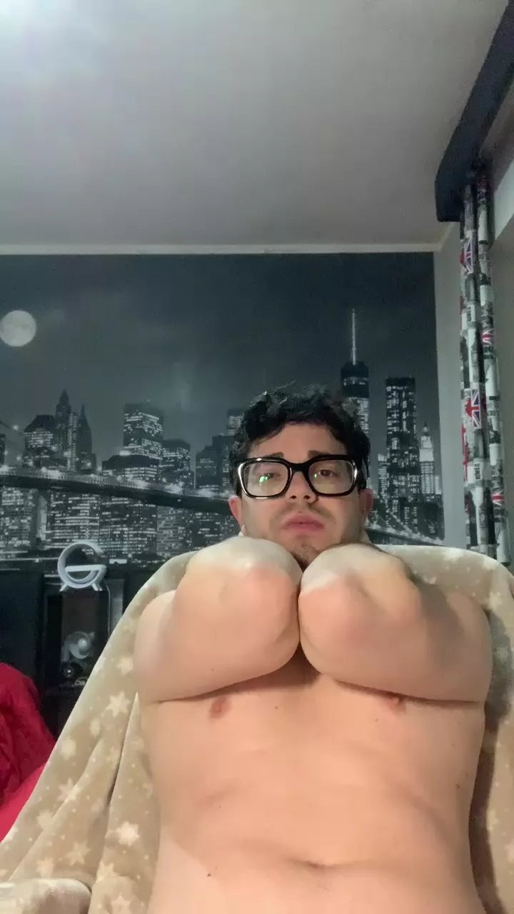 Offline toro99_sexy on Cam4