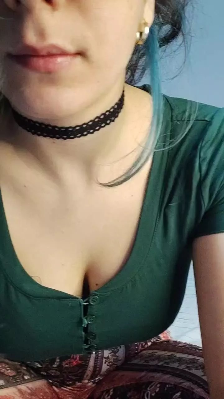 Offline totem45 on Cam4