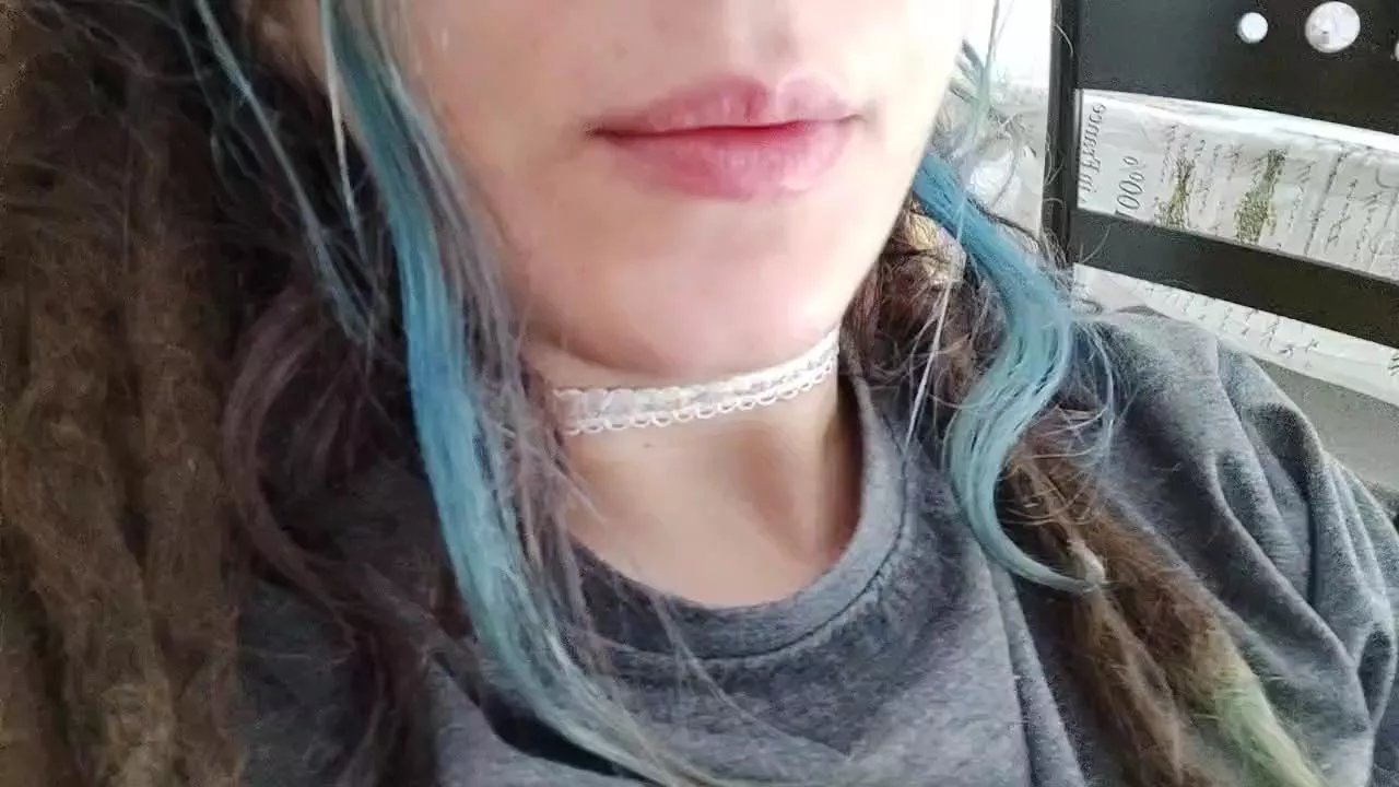 Offline totem45 on Cam4