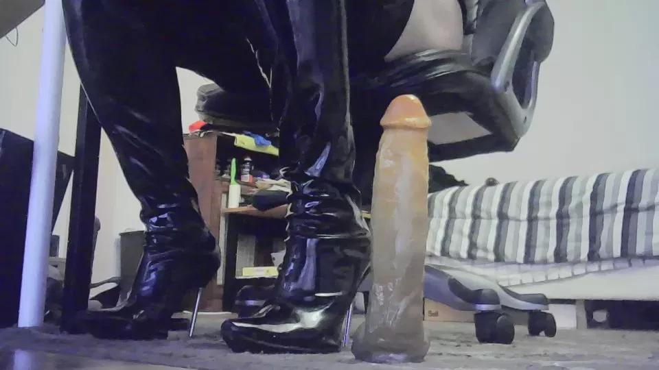 trans204 on Cam4 