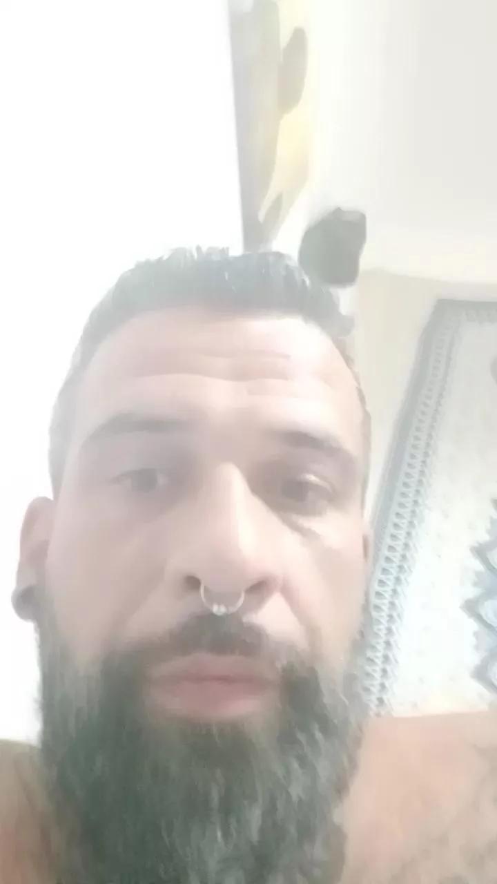 Trikitraun on Cam4 