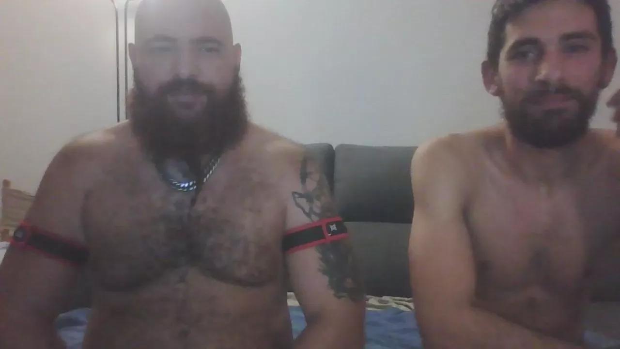 twink_and_bear on Cam4 
