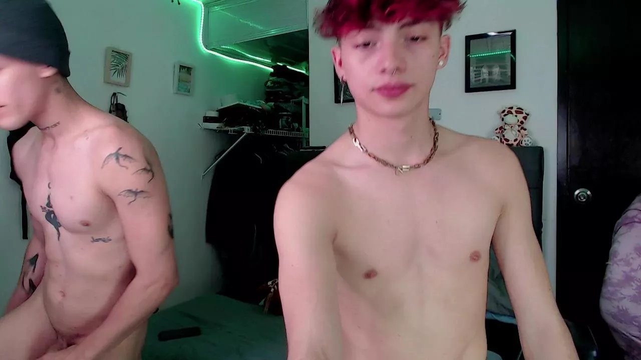 Offline venezuelanguys on Cam4