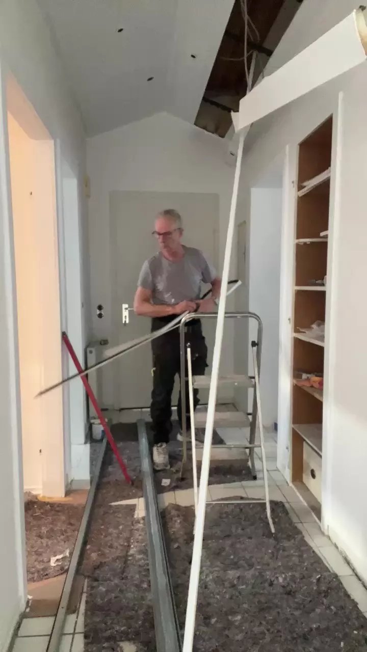 Offline Verena_42 on Cam4