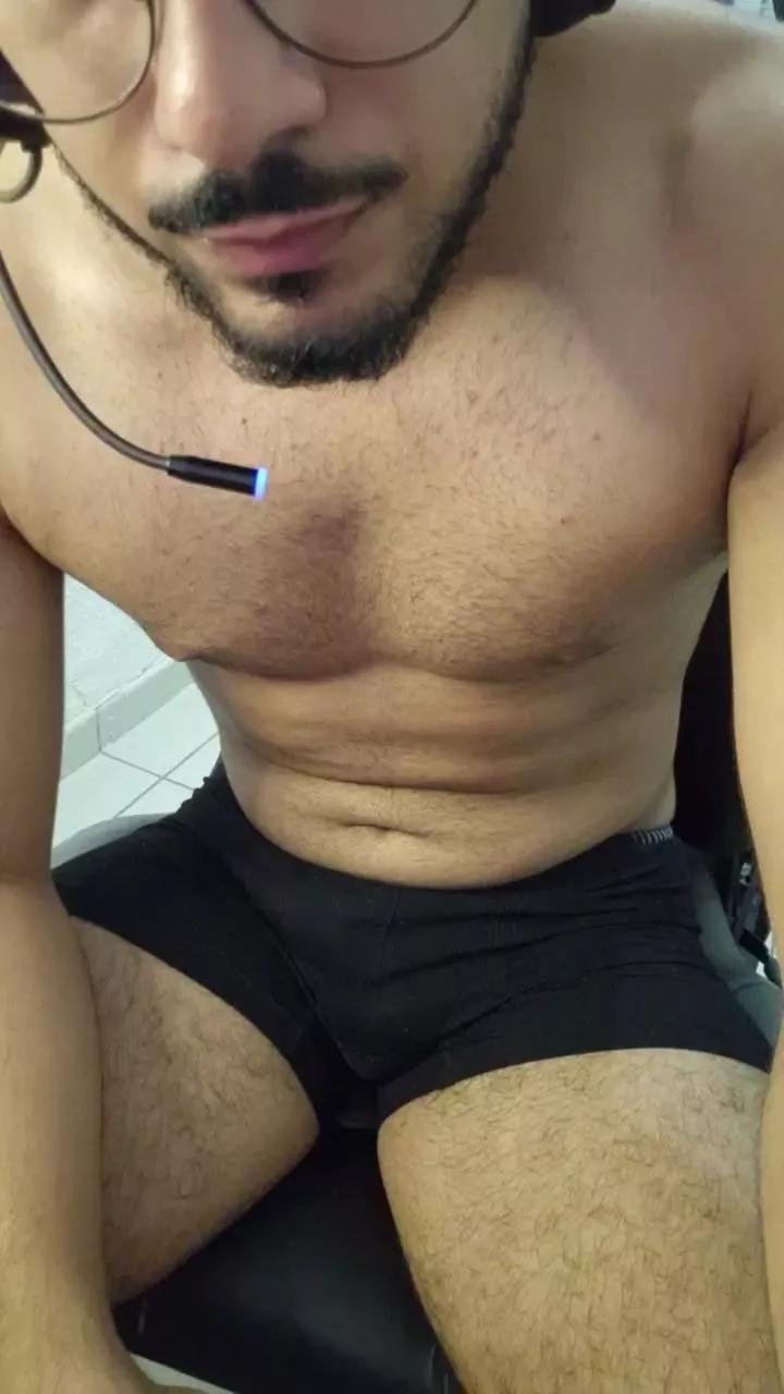 Virginianjo_20 on Cam4 