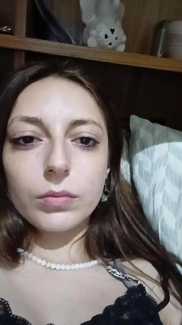 wedontknowyet on Cam4 