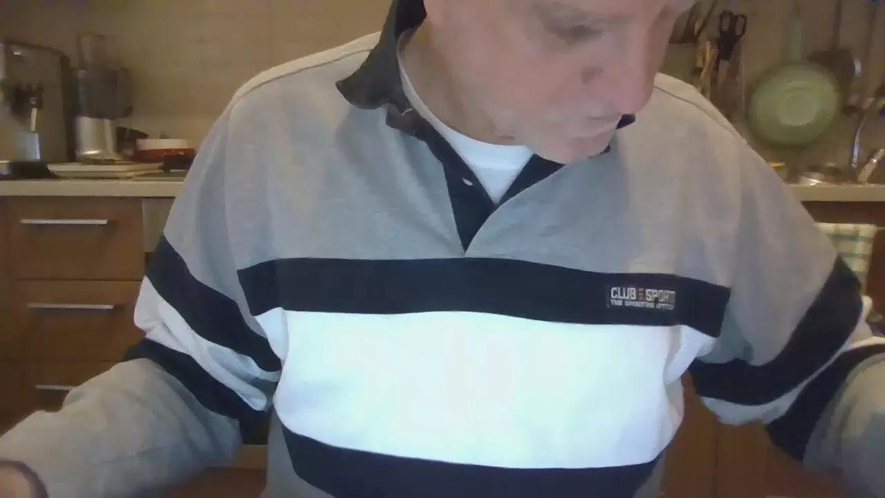 wolf_free on Cam4 