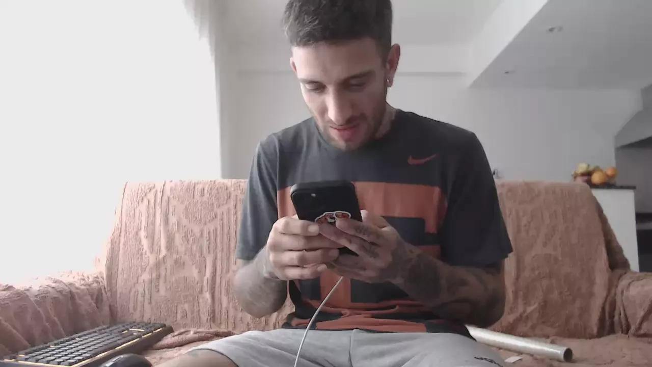 xHipsterx on Cam4 