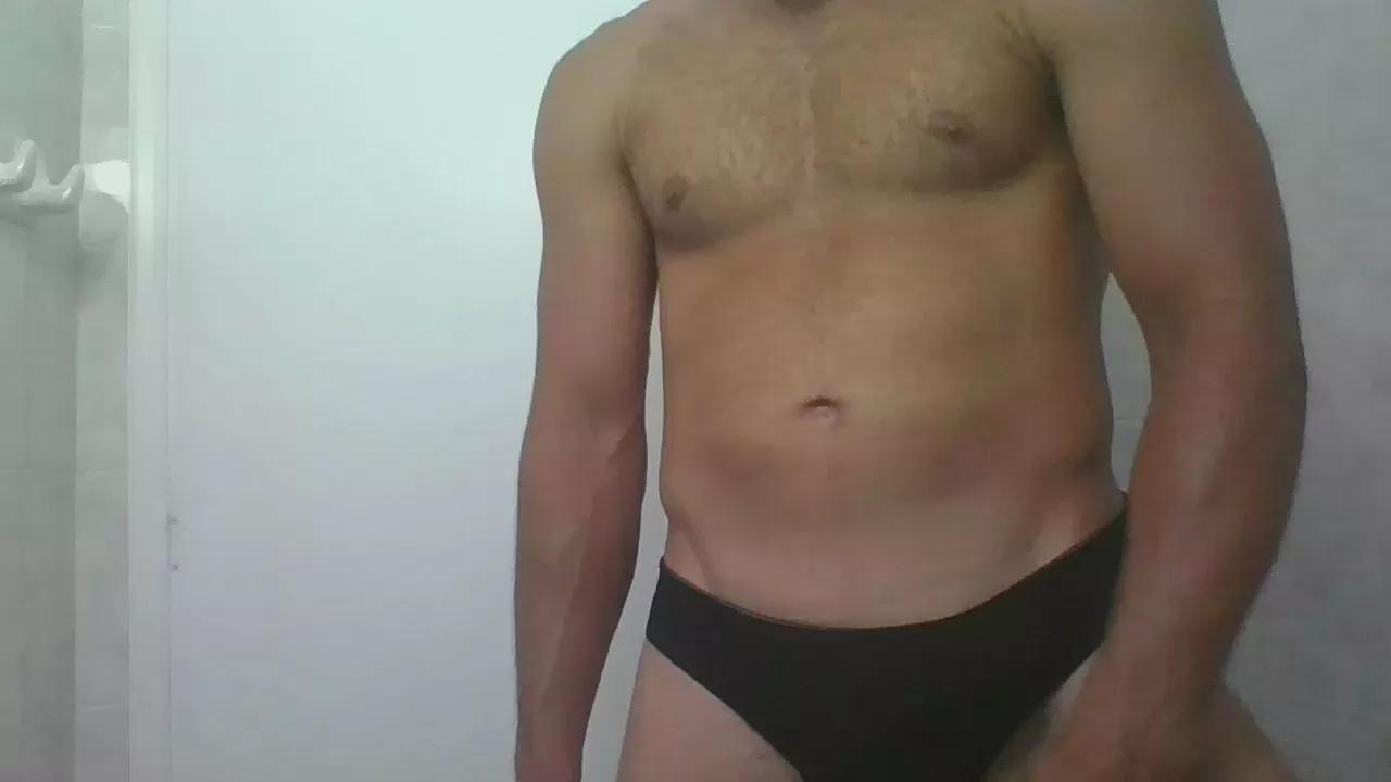 youngforold20 on Cam4 