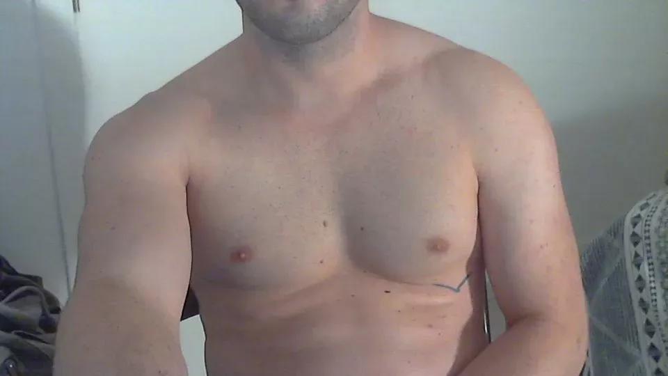 YoungFraser on Cam4 