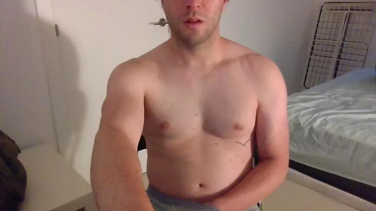 YoungFraser on Cam4 