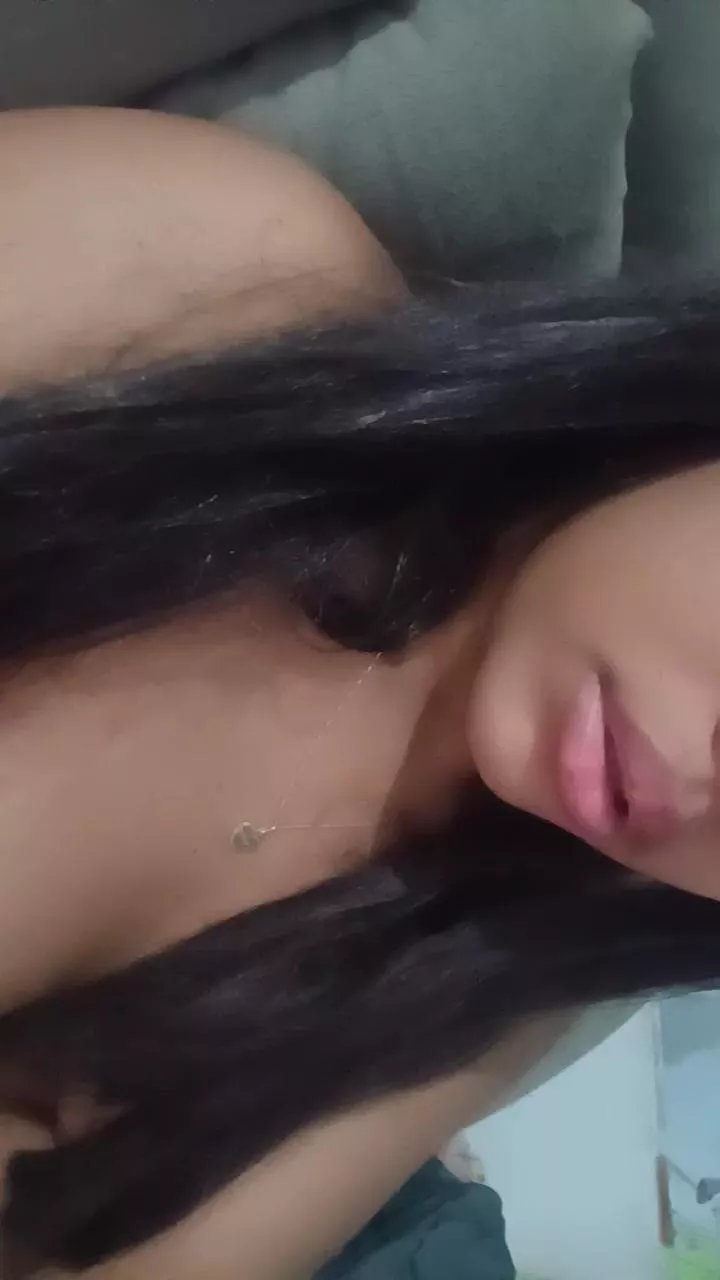 Offline Yukkipop on Cam4