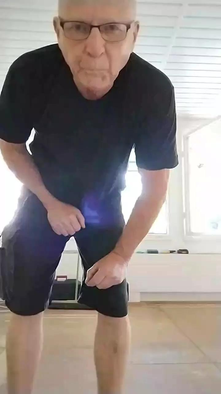 Zeigegeilehure on Cam4 