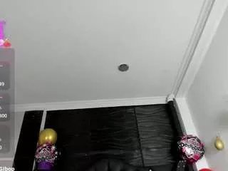 Offline ladiabla2000 on CamSoda