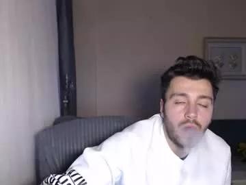 2handsomeman on Chaturbate 