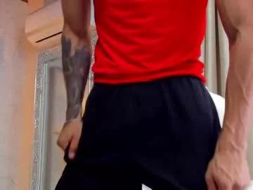 Freechat adrian_rae on Chaturbate