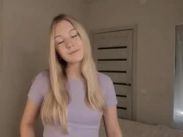 amaliapatron on Chaturbate