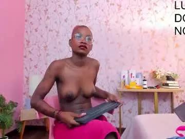 amelia_adms from Chaturbate