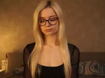 cassie130505 on Chaturbate 