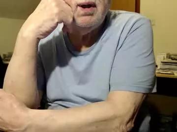cheekylilchappy on Chaturbate 