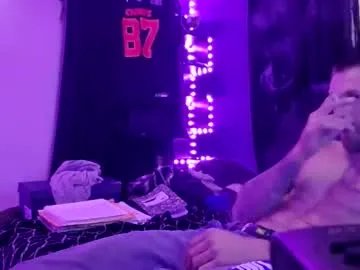 Freechat colevan2390 on Chaturbate