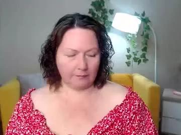 curvy_girlz from Chaturbate