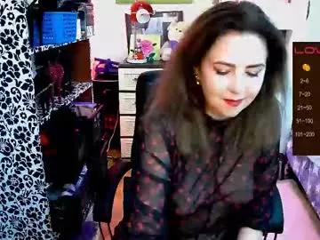 Freechat delicecat on Chaturbate