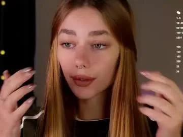 emiliaheather from Chaturbate