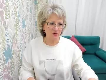 evelynblissful on Chaturbate 