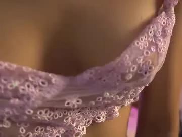 Explore cute camwhore Fantasy_col fantasy_col from Chaturbate