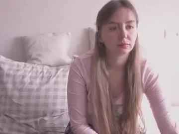 Freechat fluffy_hat on Chaturbate