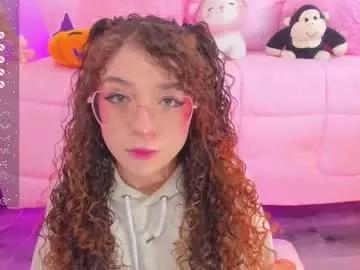 hannacutegod on Chaturbate 