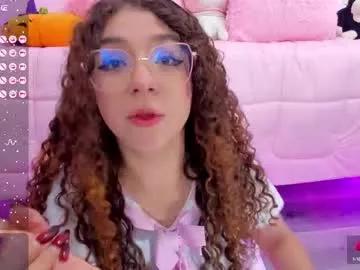 hannacutegod on Chaturbate 