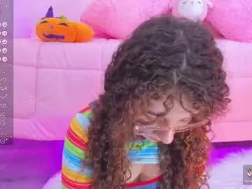 hannacutegod on Chaturbate 