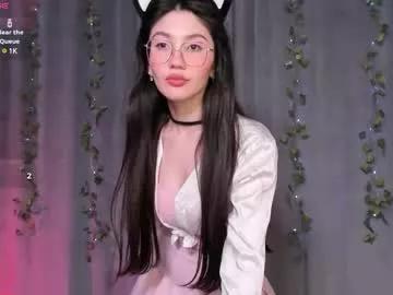 iris_on_cam on Chaturbate 