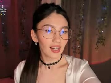 iris_on_cam on Chaturbate 