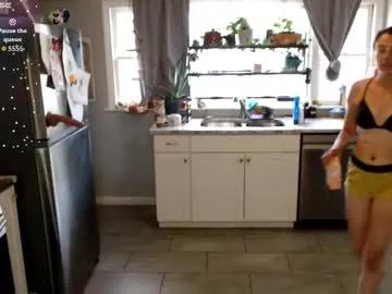 kierbearkisses from Chaturbate