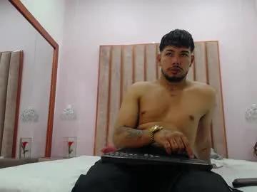 lyam_saenz from Chaturbate