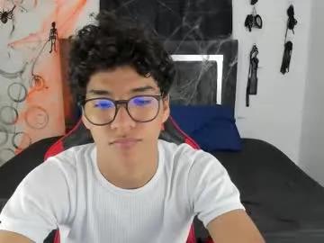 maximiliano_khalil from Chaturbate