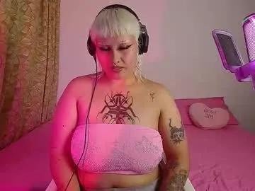 pinkbaddie777 from Chaturbate