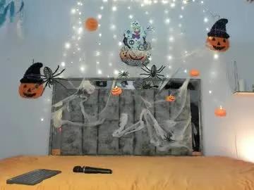 pretty_and_strong from Chaturbate