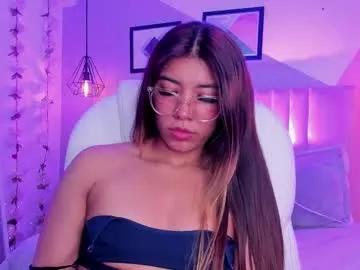 raven_dooll from Chaturbate