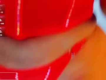 Freechat roxanasmiith on Chaturbate