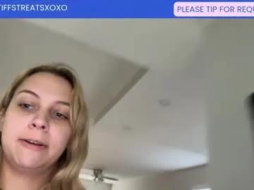 tiffstreatsxoxo on Chaturbate 