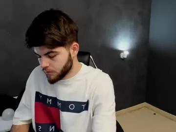 tomellisx on Chaturbate 